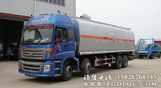 歐曼前四后八化工液體運輸車