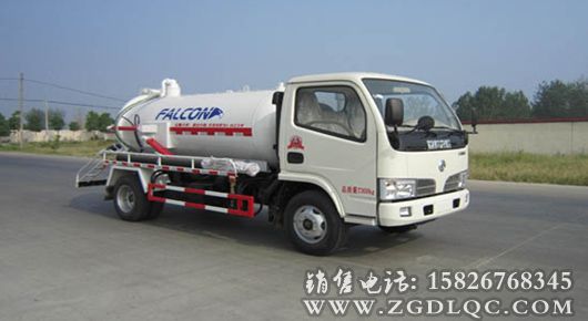 東風(fēng)福瑞卡吸污車