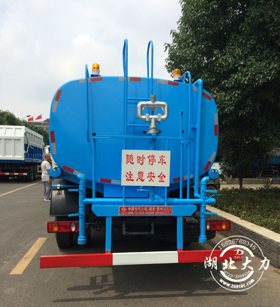 ��ˮ܇���^չʾ