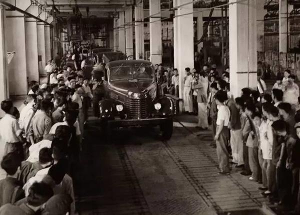 �|�L(f��ng)����܇ף�R���ϴ�硱60�q���տ옷(l��)